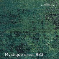 Mystique Blossom 983